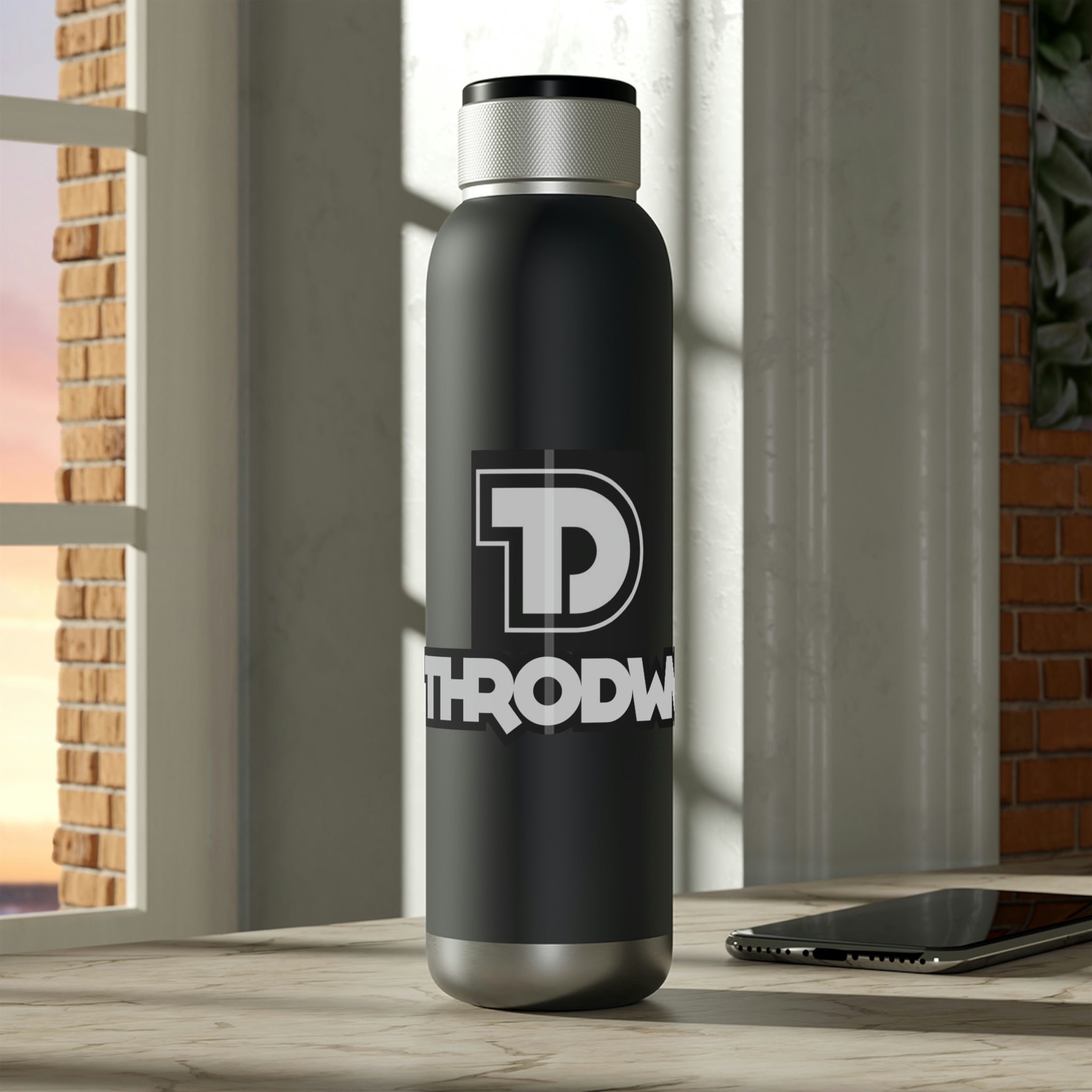 Throdwn Soundwave Audio Water Bottle 22oz